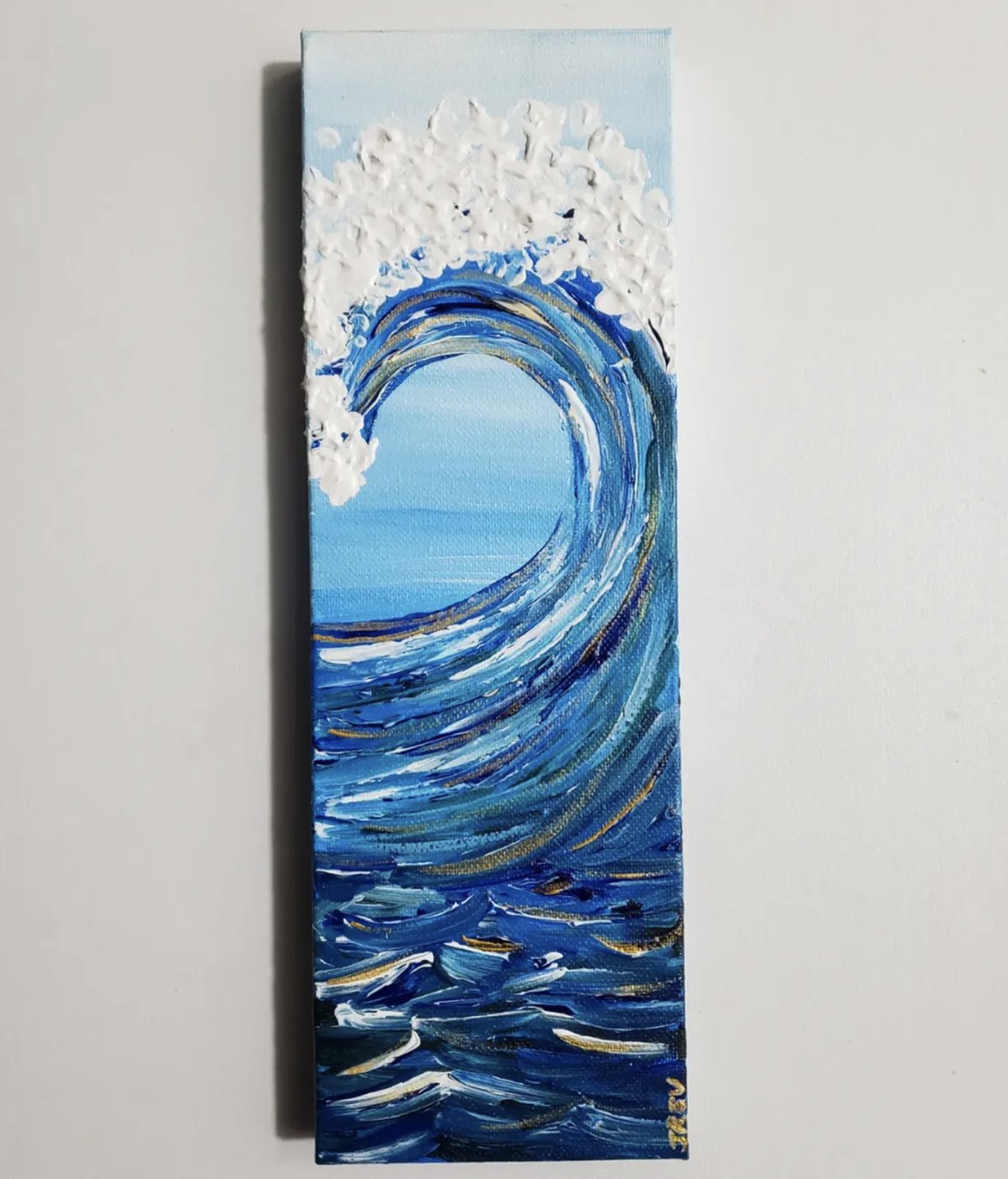 Gold Sea, a four-piece ocean collection